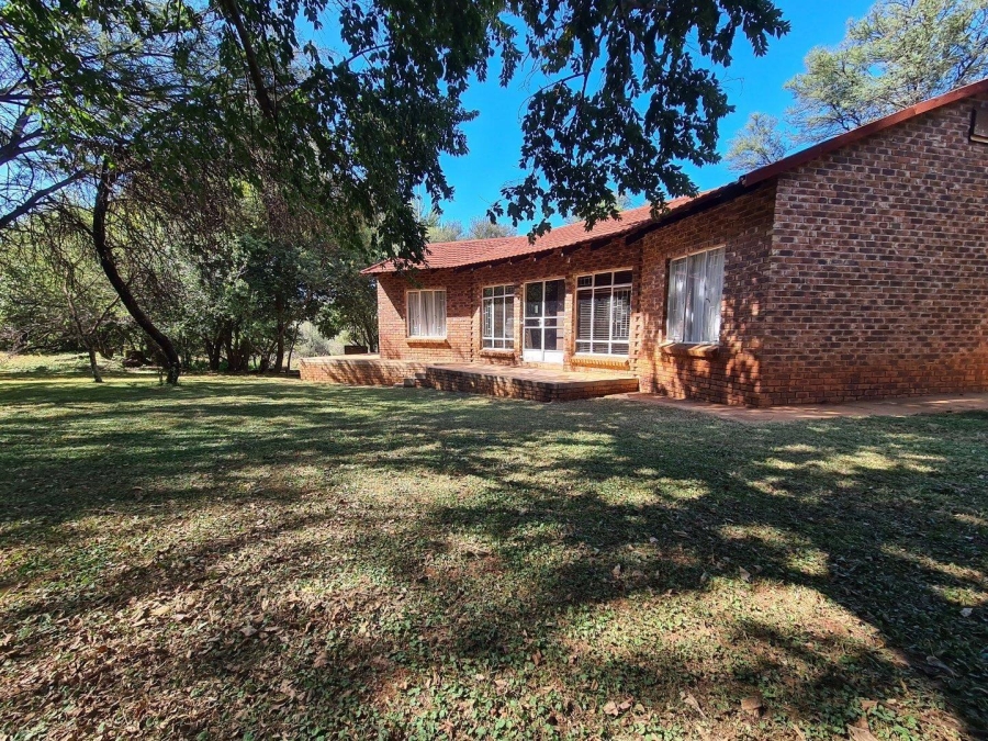 3 Bedroom Property for Sale in Potchefstroom Rural North West
